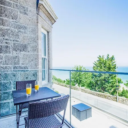 Porthminster View Luxury Sea Views Balcony, Parking, Pool, & Gym Appartamento